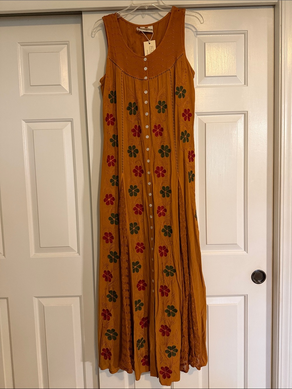NWT Sleeveless Pumpkin Button-Front Maxi Dress - Picture 1 of 8